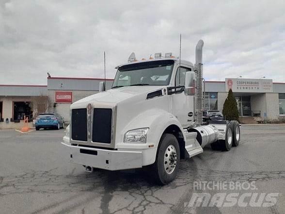 Kenworth T880 Trekkers