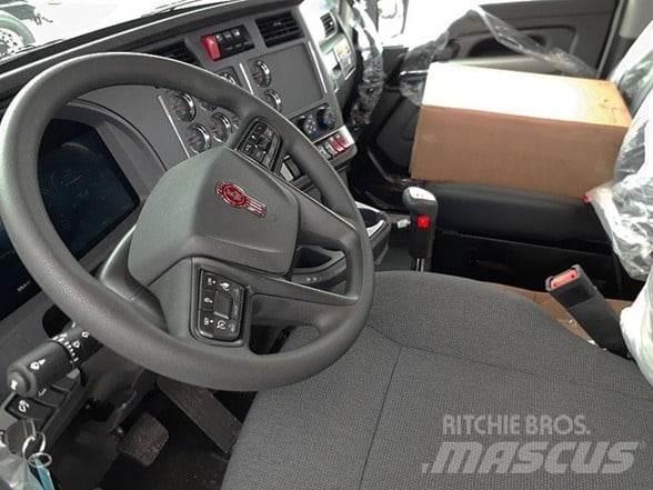 Kenworth T880 Trekkers