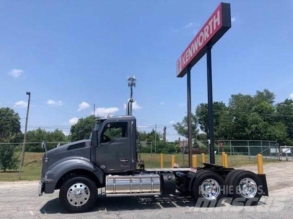 Kenworth T880 Trekkers