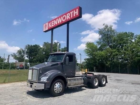 Kenworth T880 Trekkers