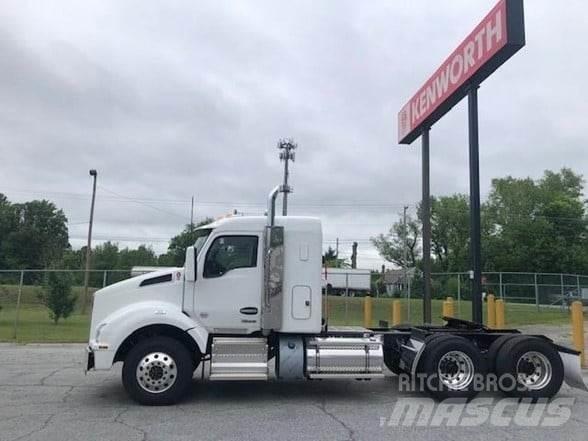 Kenworth T880 Trekkers