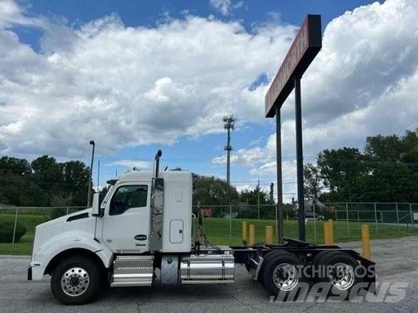 Kenworth T880 Trekkers