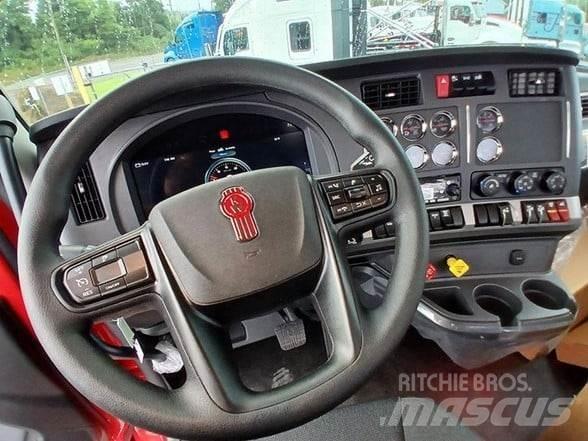 Kenworth T880 Trekkers