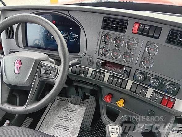Kenworth T880 Trekkers