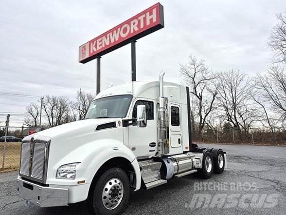 Kenworth T880 Trekkers