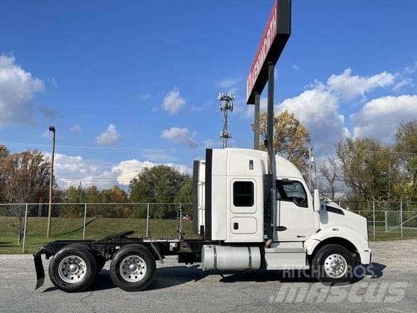 Kenworth T880 Trekkers