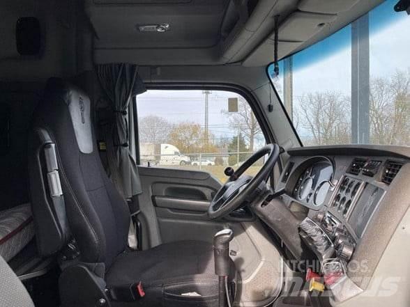 Kenworth T880 Trekkers