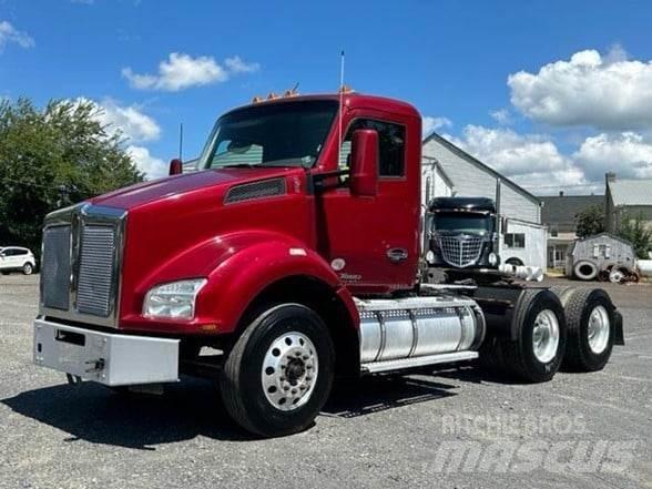 Kenworth T880 Trekkers