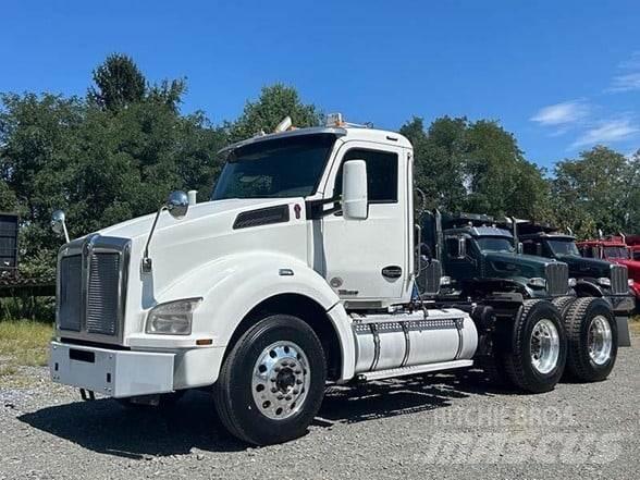 Kenworth T880 Trekkers
