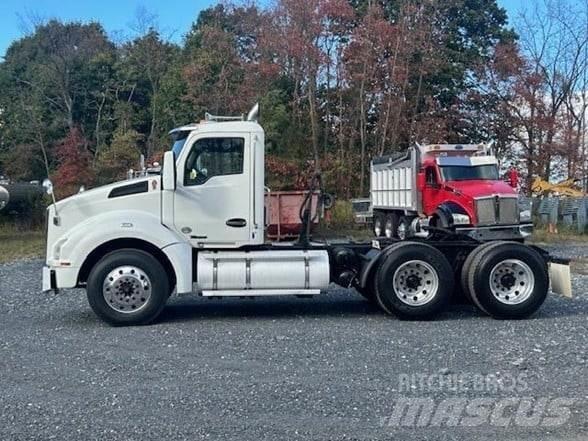 Kenworth T880 Trekkers