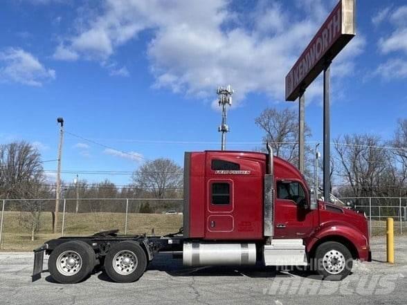 Kenworth T880 Trekkers