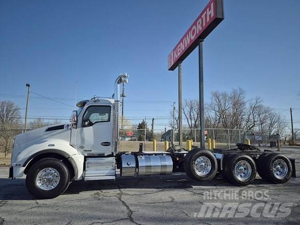 Kenworth T880 Trekkers