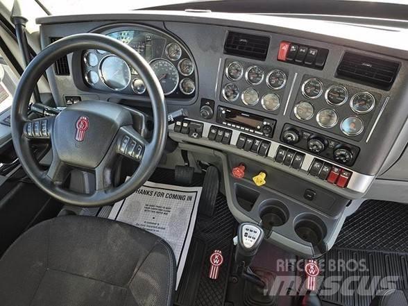Kenworth T880 Trekkers