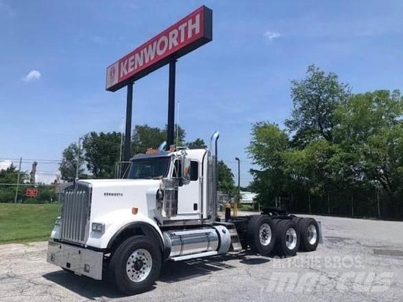 Kenworth W900 Trekkers