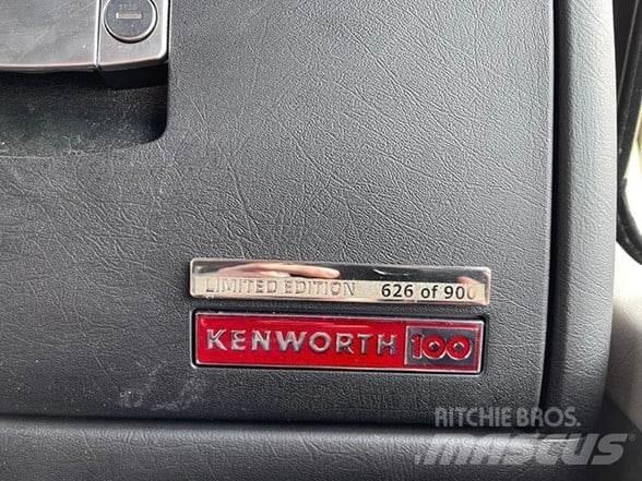 Kenworth W900L Trekkers