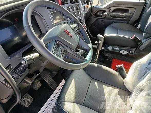 Kenworth W990 Trekkers