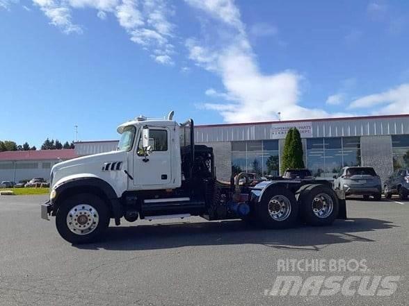 Mack GRANITE CTP713 Trekkers