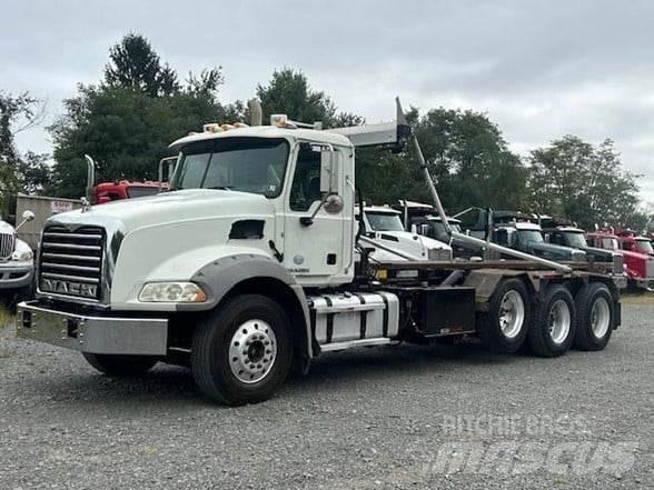 Mack GRANITE GU813 Vuilniswagens