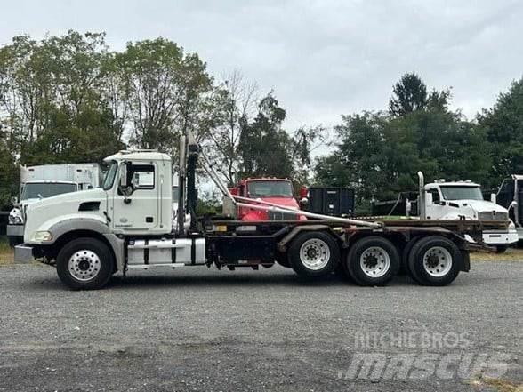Mack GRANITE GU813 Vuilniswagens