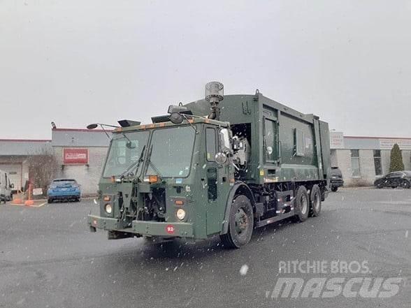 Mack LEU613 Vuilniswagens