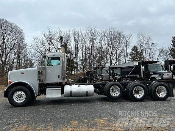Peterbilt 367 Trekkers