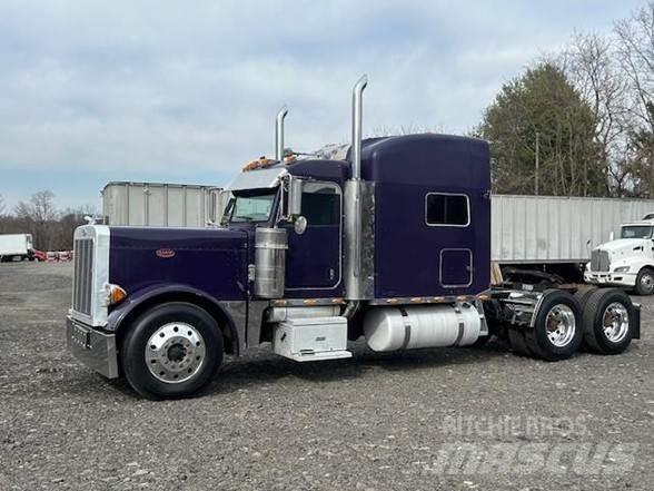 Peterbilt 379 Trekkers