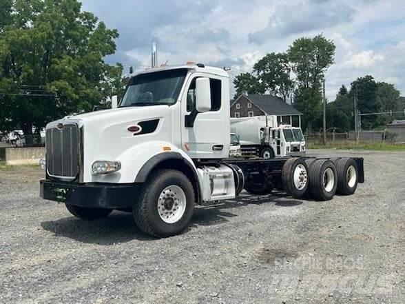Peterbilt 567 Chassis met cabine