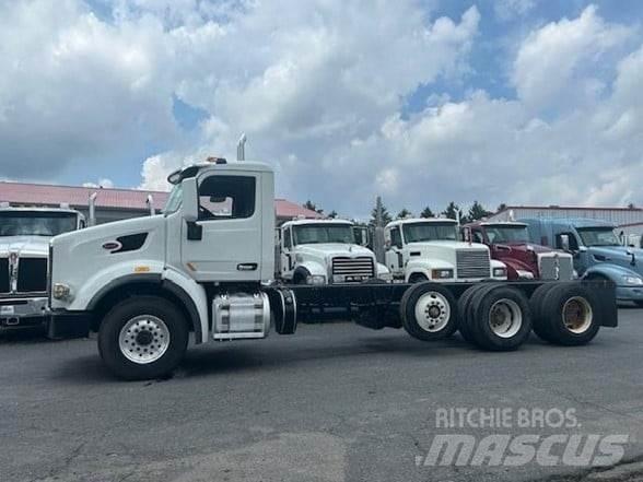 Peterbilt 567 Chassis met cabine