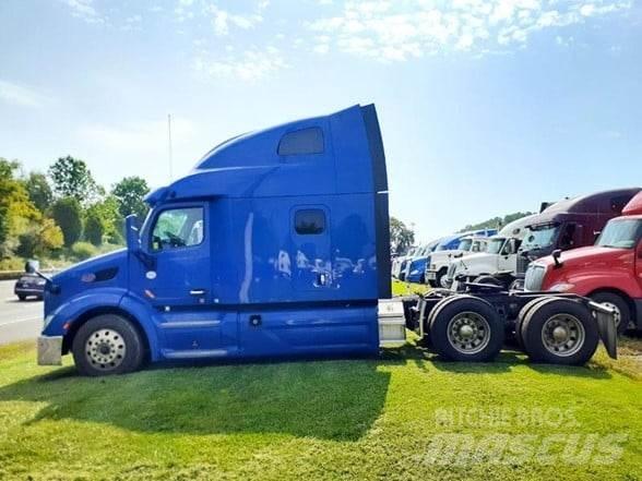Peterbilt 579 Trekkers