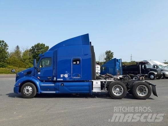 Peterbilt 579 Trekkers
