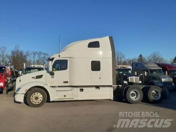 Peterbilt 579 Trekkers