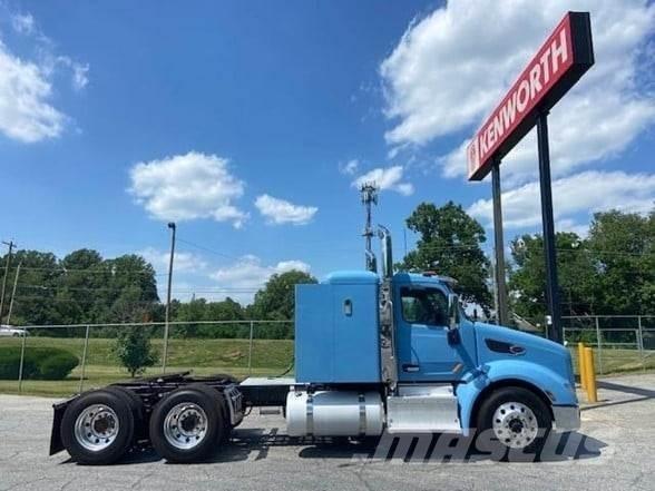 Peterbilt 579 Trekkers