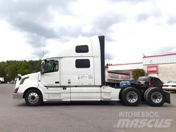 Volvo VNL64T780 Trekkers