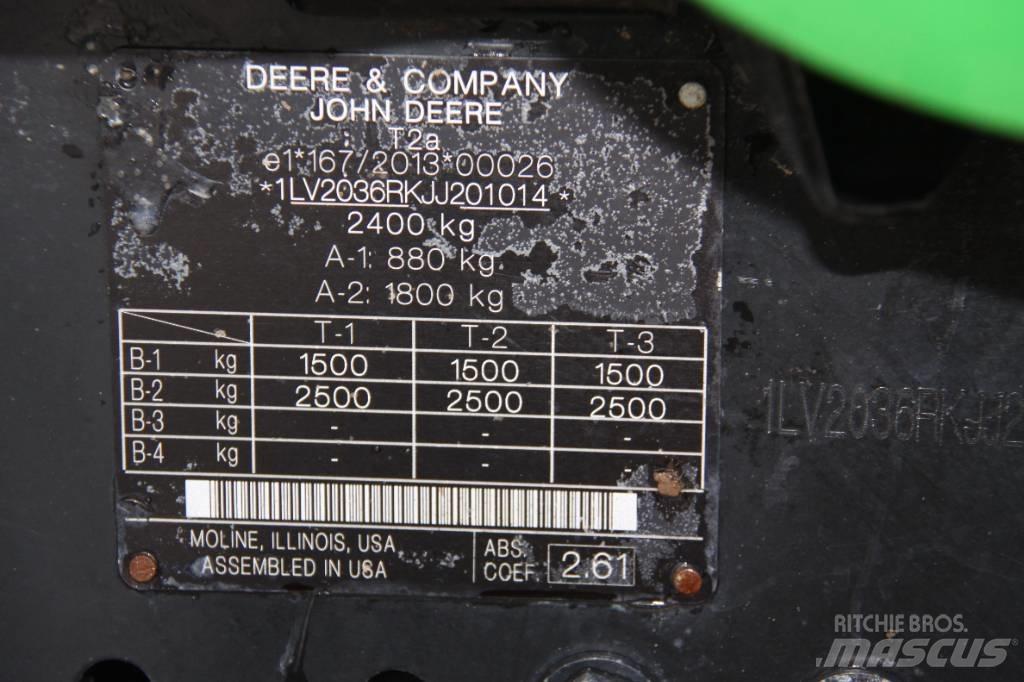 John Deere 2036 R Tractoren