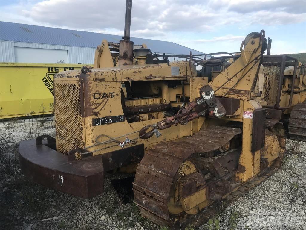 CAT 561 D Pijpenleggers