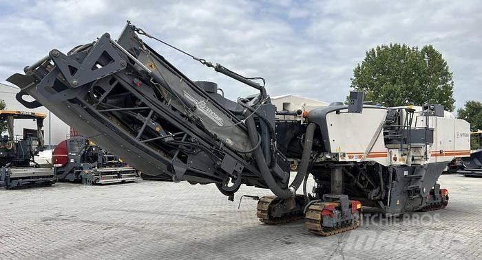 Wirtgen W 220 Asfaltfrezen