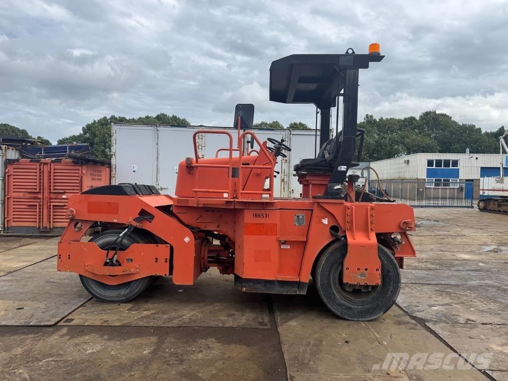 Sakai GW 750-2 Bandenwalsen