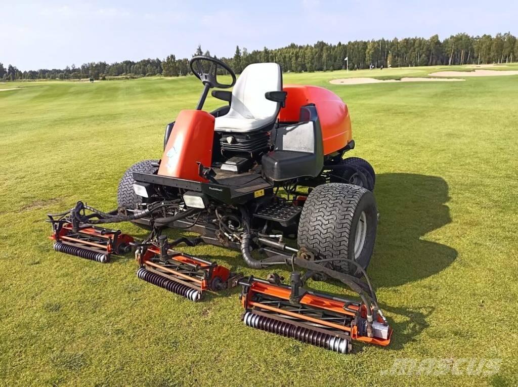 Jacobsen LF3400 Rijmaaiers