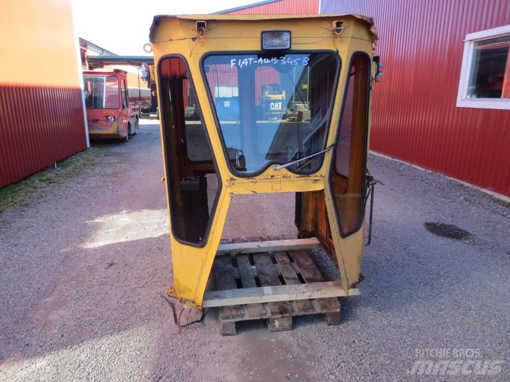 Fiat-Allis 345B Cabine en interieur