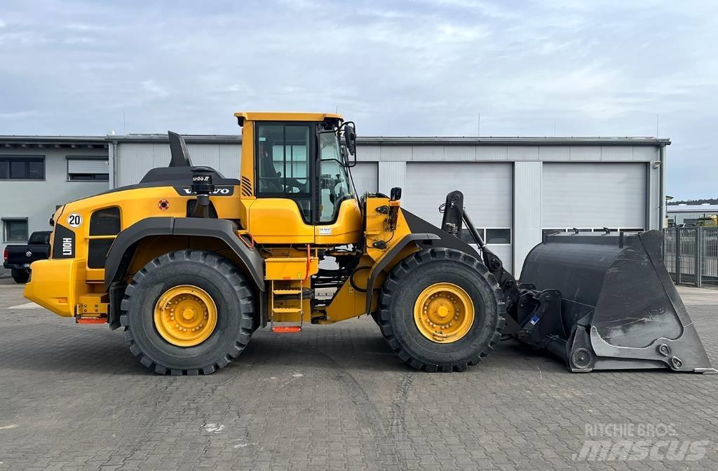 Volvo L110H - RENTAL Wielladers