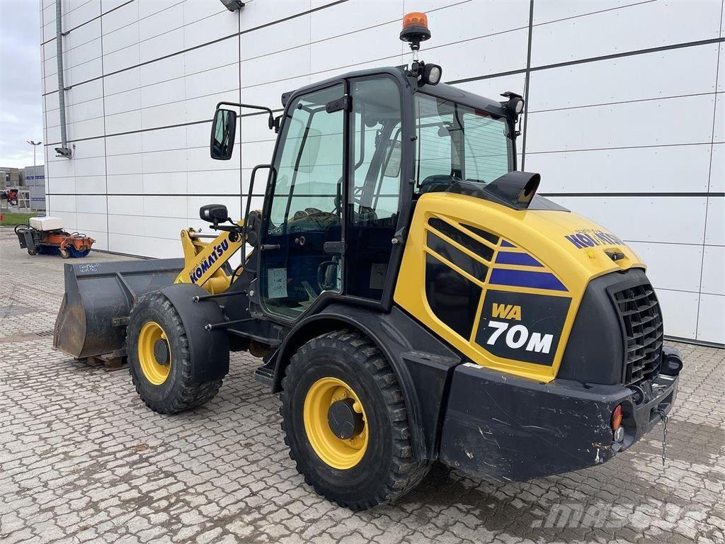 Komatsu WA70M-8EO Knik- en schrankladers
