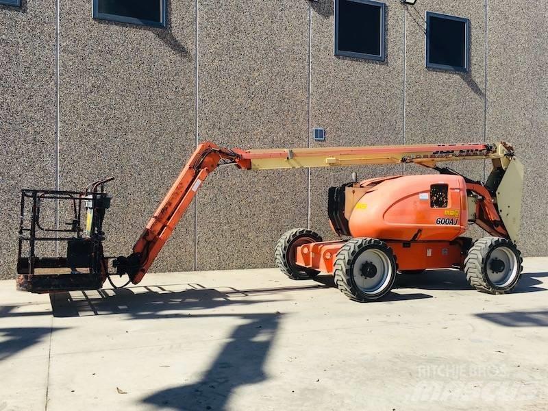 JLG 600 AJ Knikarmhoogwerkers