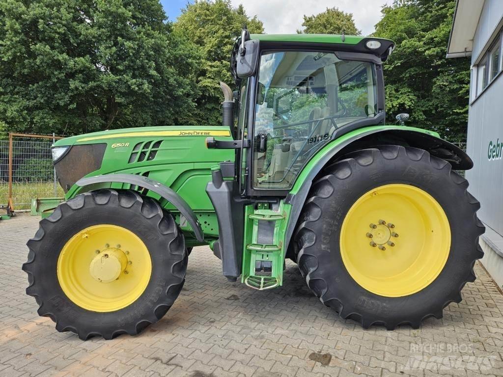 John Deere 6150R Tractoren