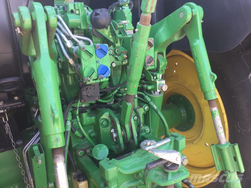 John Deere 6150R Tractoren