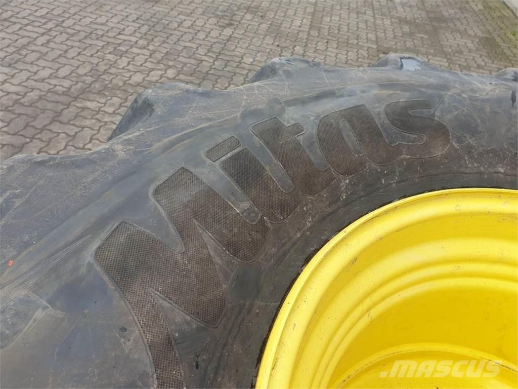 Mitas 600/70R38 Banden, wielen en velgen