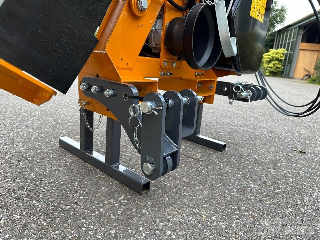 Ferri T320A Klepelmaaiers