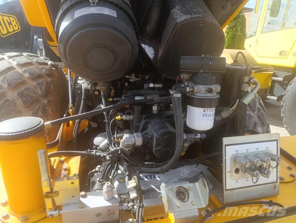 JCB Vibromax VM 115 Trilrolwalsen