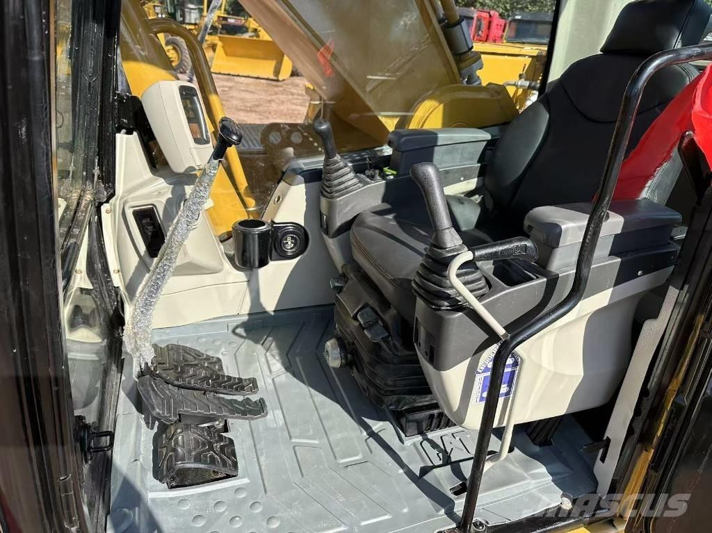 CAT 330 C Rupsgraafmachines