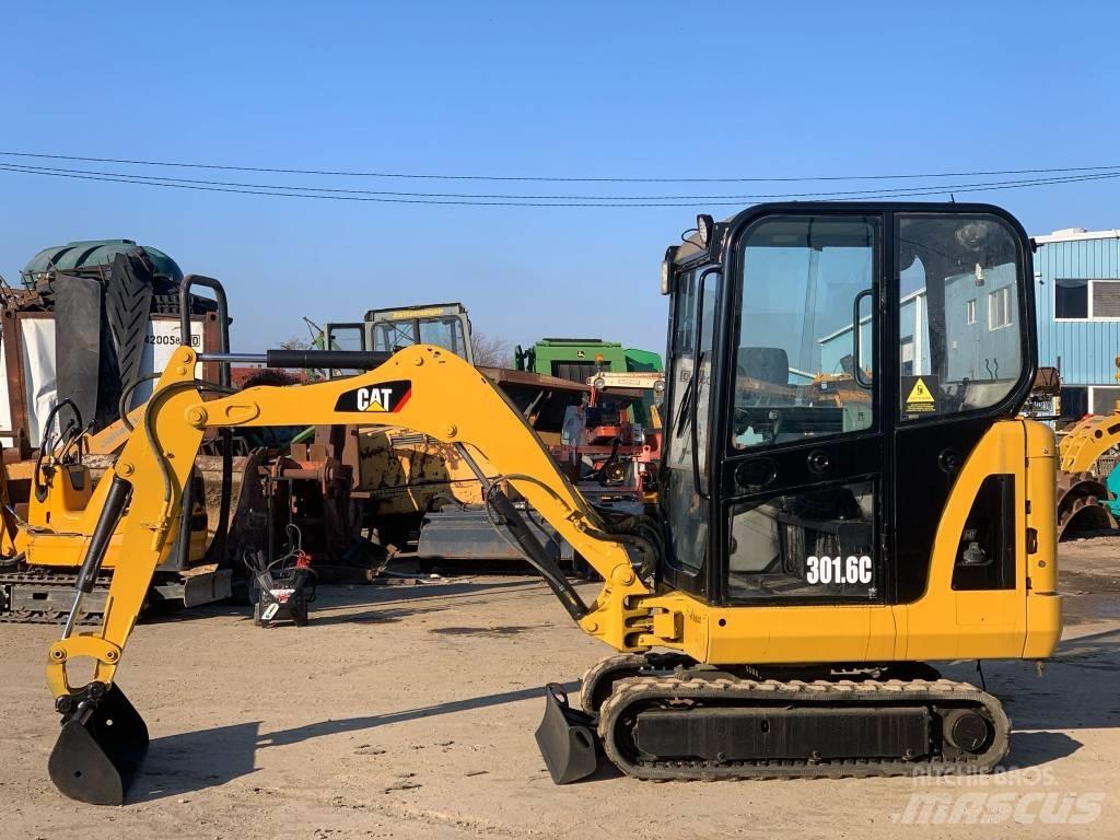 CAT 301.6C Minigraafmachines < 7t