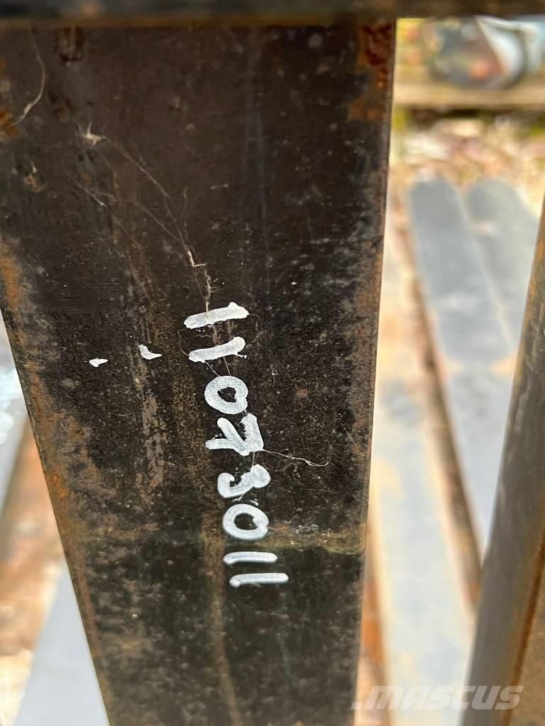 JCB Forks Pin & Cone Overige laad- en graafmachines